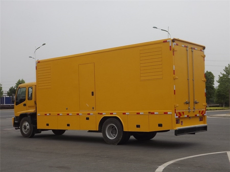 孝感发电车出租- 柴油发电机油箱怎么清洗