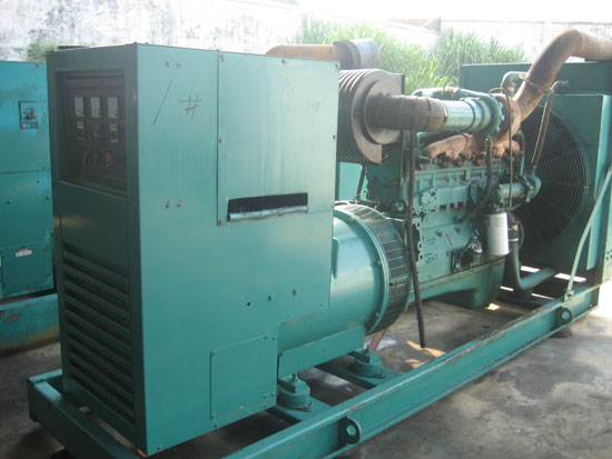 孝感租赁发电机- 发电机碳刷磨损的原因是什么