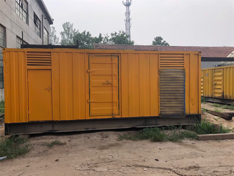 孝感柴油发电机如何判断新机油是否已经完全充满机油滤清器？