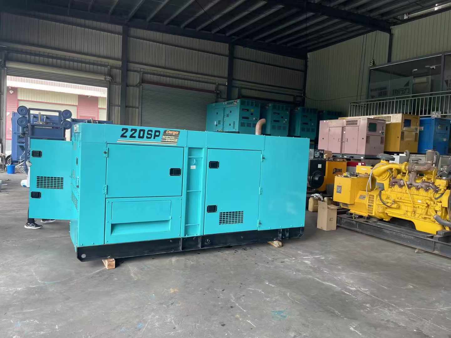 孝感800kW 柴油发电机的输出电流波动范围是多少？