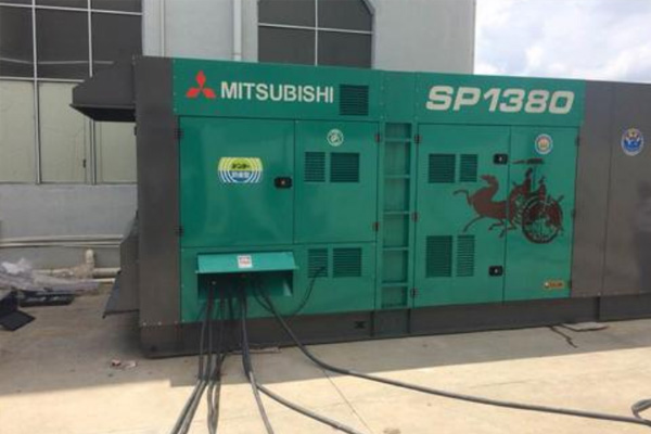 孝感为什么有些柴油发电机组的输出电压可以调节？