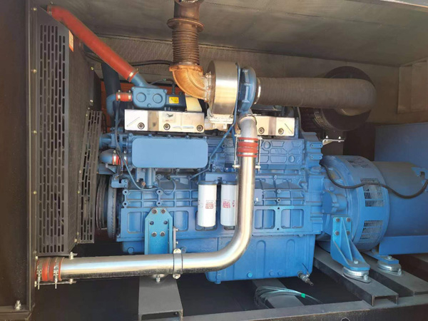 孝感燃油消耗率与进气温度的具体关系是什么？