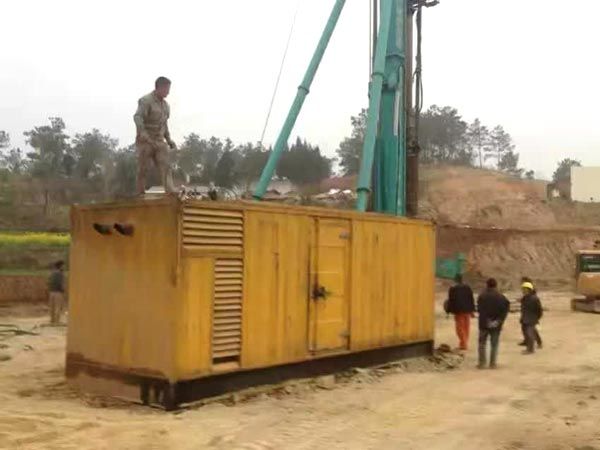 孝感如何判断水冷式机油散热器密封件是否需要更换？